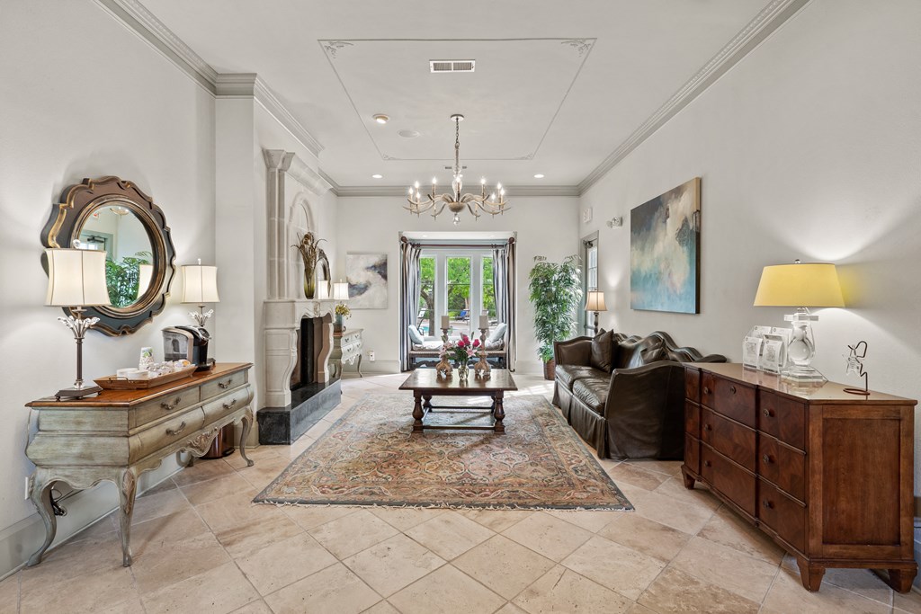 Avignon Apartments Clubhouse in Olathe, Kansas