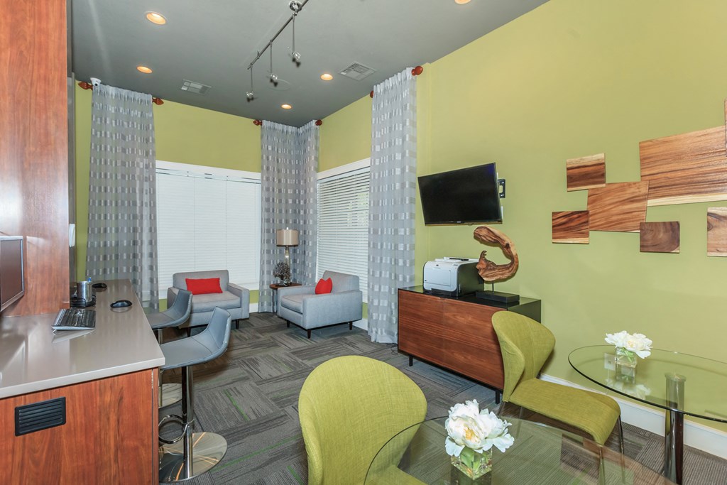 Living room area decor at Creekside Apartments, Overland Park, KS, 66213