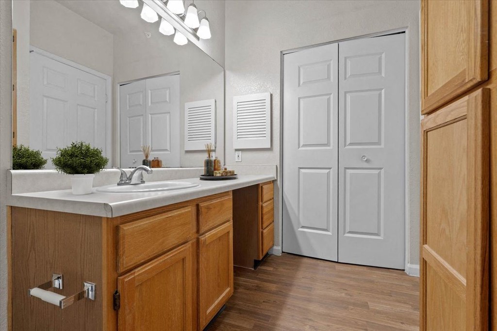 a picture of a bathroom with rows of nails in the floor at Somerset Oaks Apartment Homes, Olathe, KS, 66062
