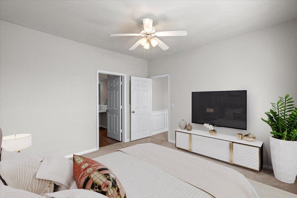 Spacious Bedroom  at Deer Creek Apartment Homes