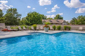 Swimming pool patio and sundeck at Stonebriar Apartments, Kansas