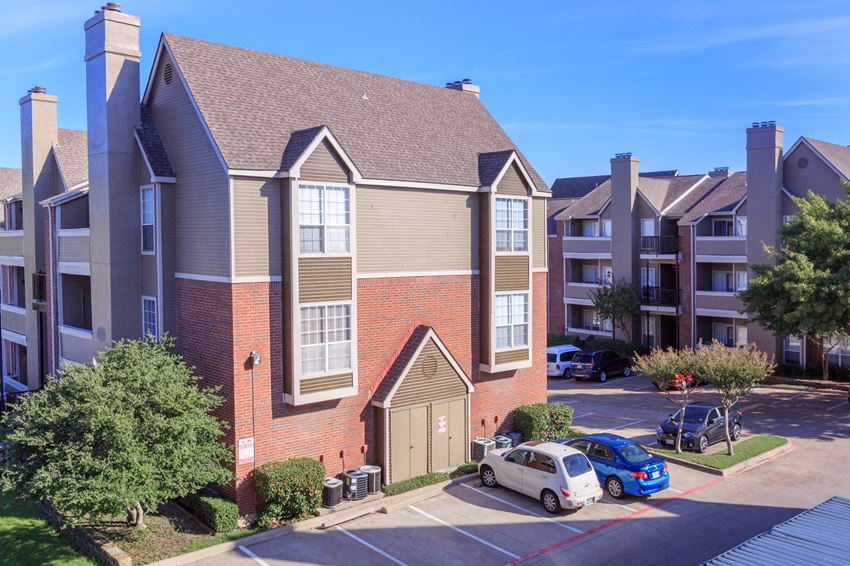 Creekview Apartment Homes, 14255 Preston Road, Dallas, TX RentCafe