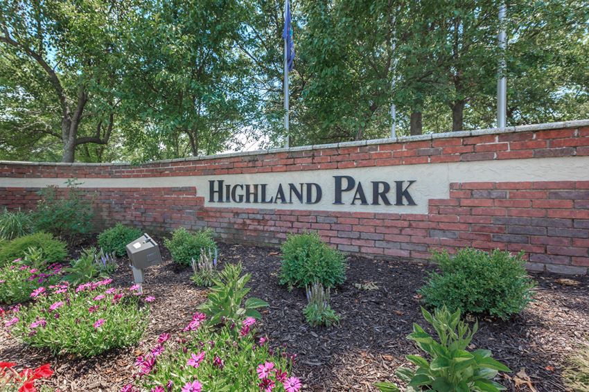 Highland Park Apartment Homes, 10334 Goddard, Overland Park, KS RentCafe