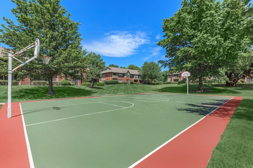 Highland Park Apartment Homes, 10334 Goddard, Overland Park, KS RentCafe