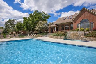 Pool With Sunning Deck at Highland Park, Overland Park - Photo Gallery 5