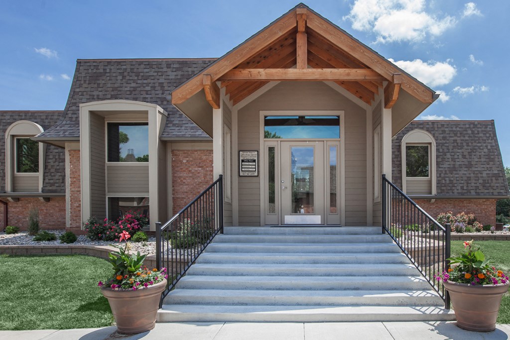 Louisburg Square Apartments & Townhomes, 9301 Santa Fe Lane, Overland