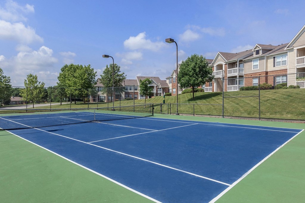 Tennis court at Stonebriar Woods Apartments, Overland Park, KS