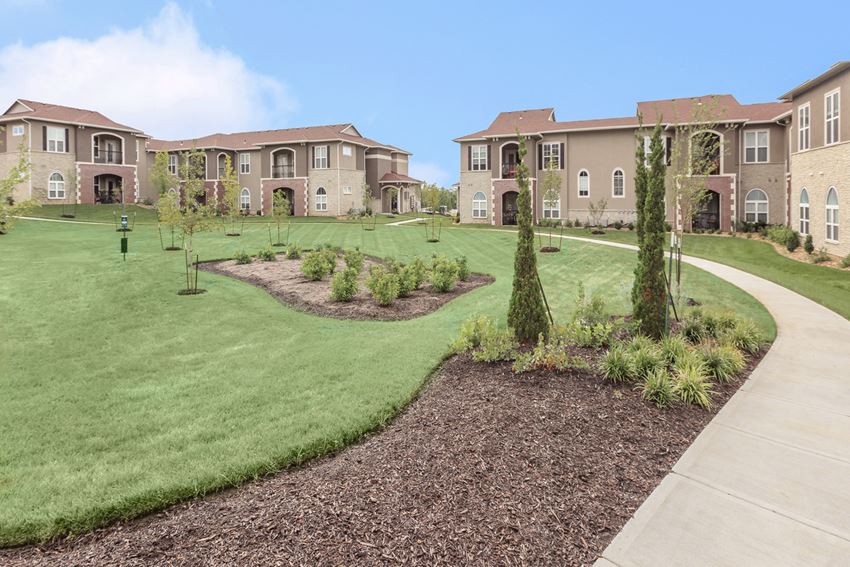 Sorrento At Deer Creek Apartment Homes, 7700 W. 126th Terrace, Overland