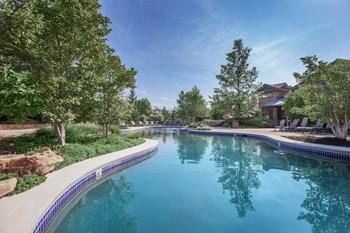 12801 W. 136th Street 1-3 Beds Apartment for Rent - Photo Gallery 5