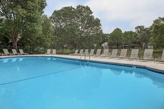 Sparkling Swimming Pool at Sheridan Ridge, Overland Park, 66212 - Photo Gallery 3