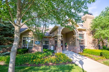 11621 W. 118th Terrace 1-3 Beds Apartment for Rent - Photo Gallery 2