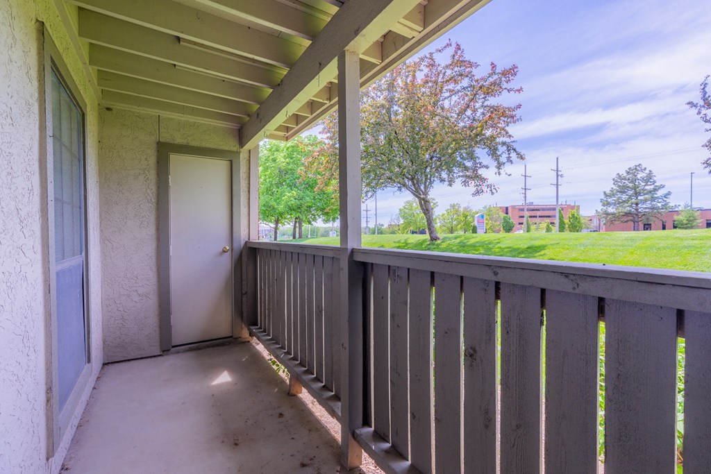 Balcony1 at Coventry Oaks Apartments, Overland Park, 66214