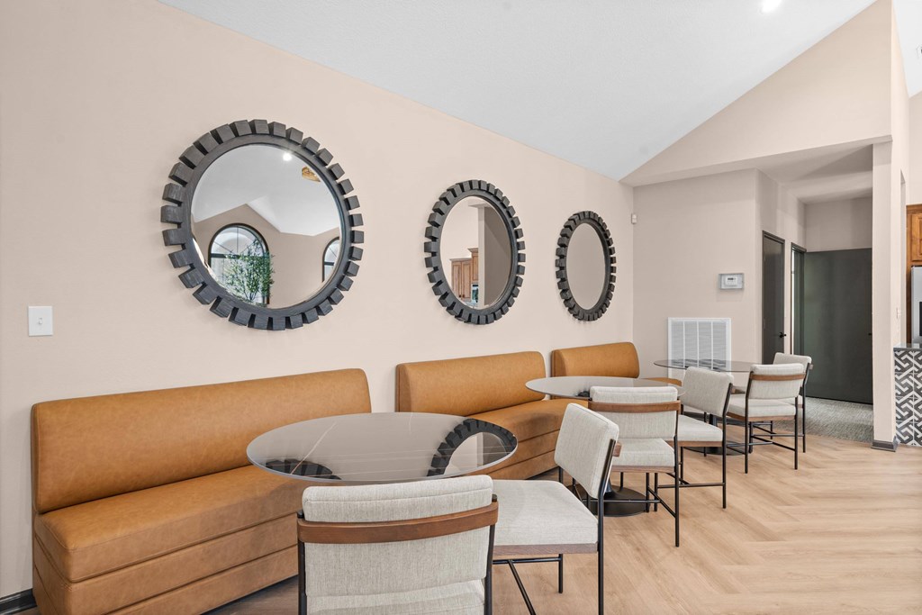 Community Room at Highland Park Apartment Homes, Kansas