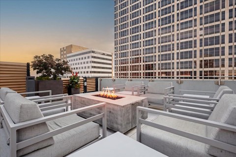920 Main Street 1-2 Beds Apartment for Rent