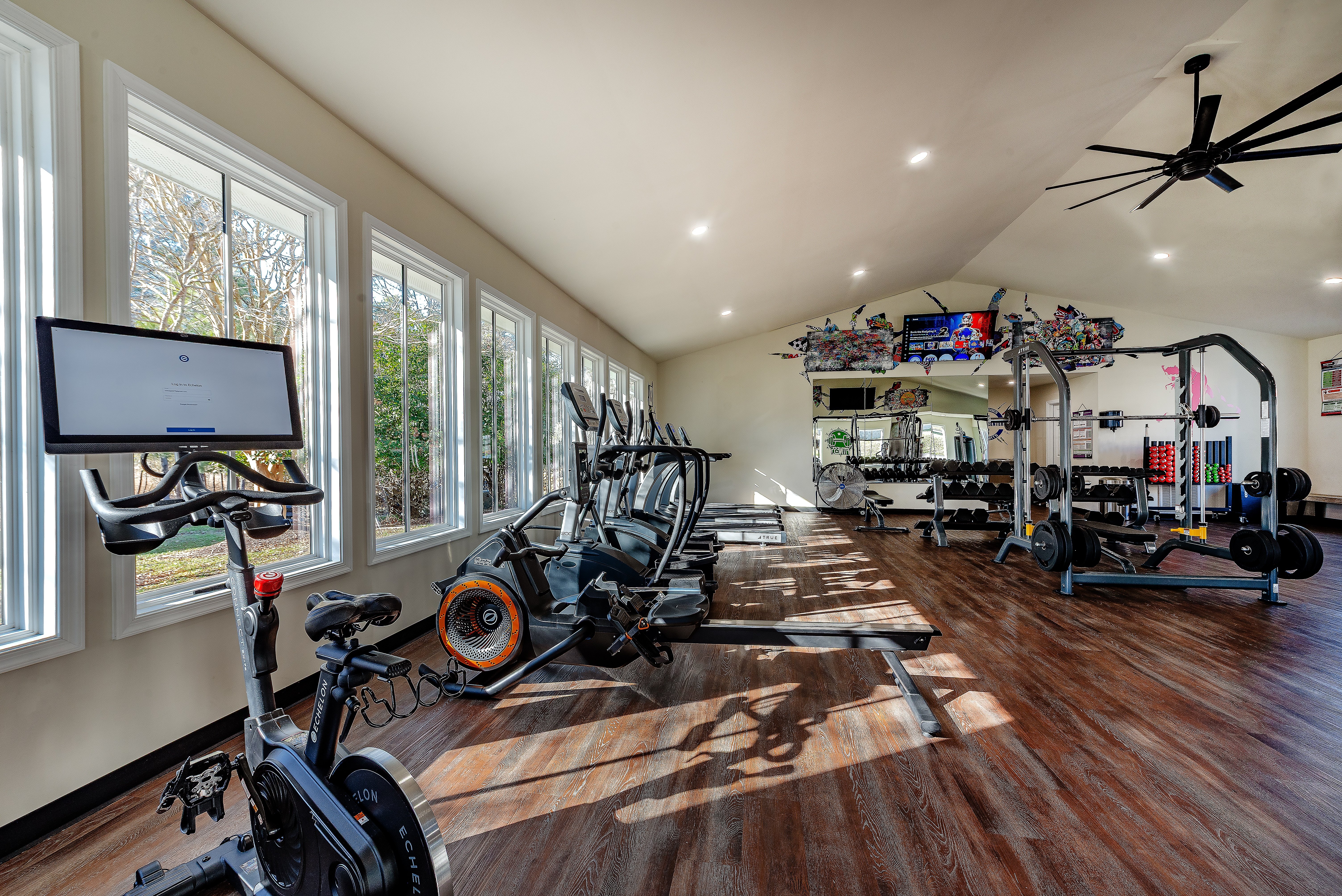 River Mews Apartments And Townhomes