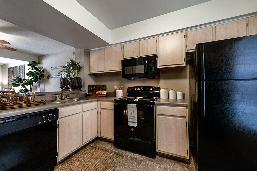 Fully Equipped Kitchen Fully Equipped Kitchen