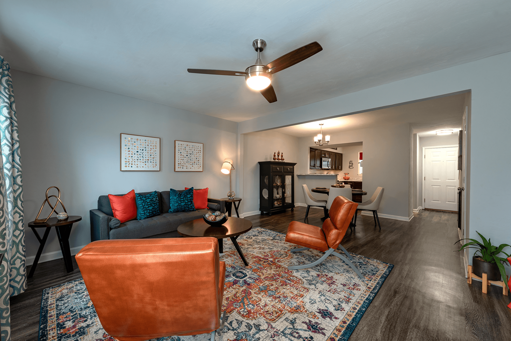 Galleria Pointe Apartments And Townhomes
