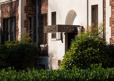 the building where the hotel is located