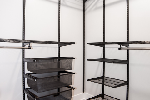 Customizable shelving