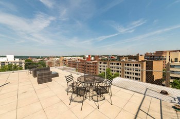 2416 K Street NW Studio-2 Beds Apartment for Rent - Photo Gallery 4
