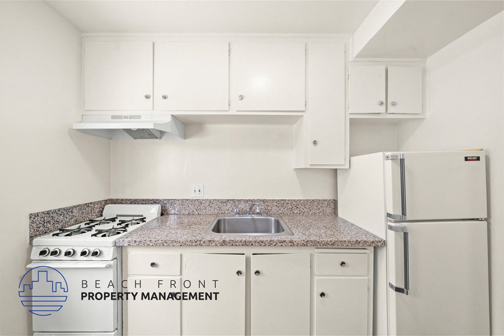 13444-13460 Prairie Ave.