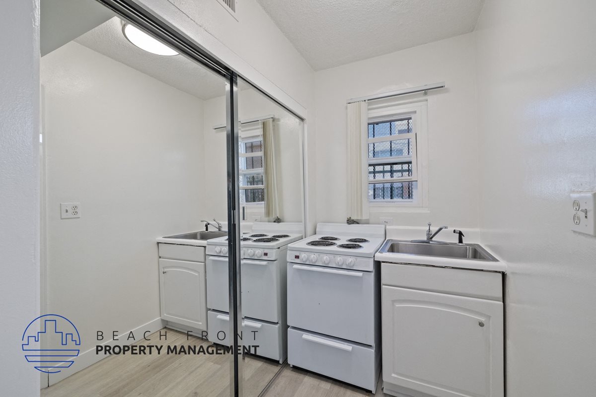 631-635 Grevillea Ave. Rentals - Inglewood