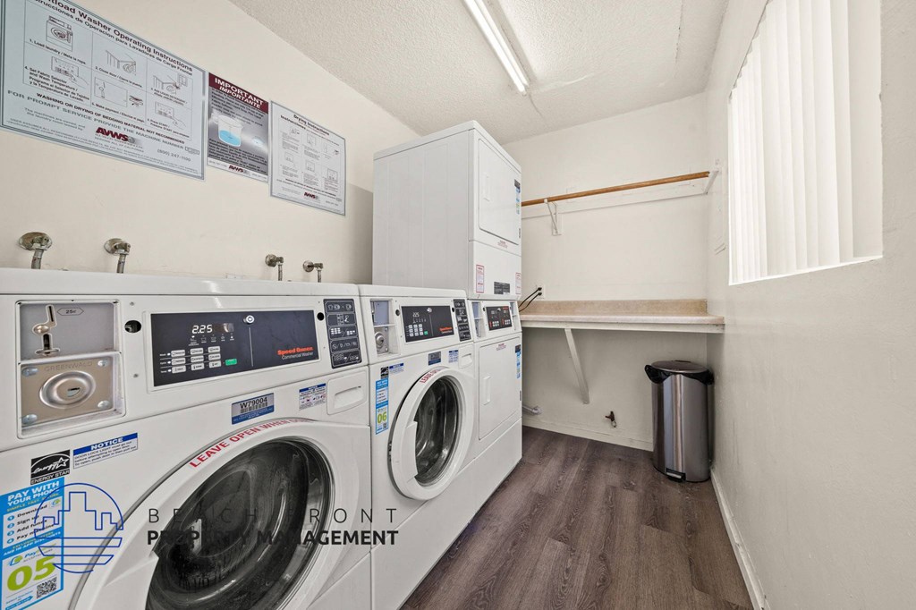 13444-13460 Prairie Ave.