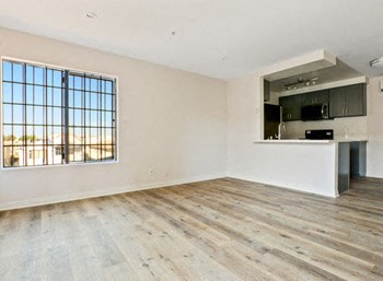 12914 Doty Ave. Studio-2 Beds Apartment for Rent - Photo Gallery 5