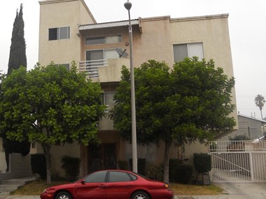 2245 Las Colinas Ave. Studio-2 Beds Apartment for Rent
