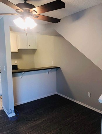 217 S. Knott Ave. 1-2 Beds Apartment for Rent - Photo Gallery 3