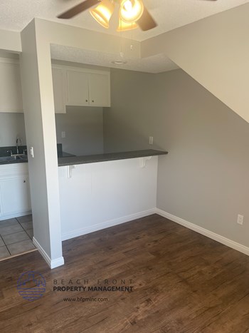 217 S. Knott Ave. 1-2 Beds Apartment for Rent - Photo Gallery 4