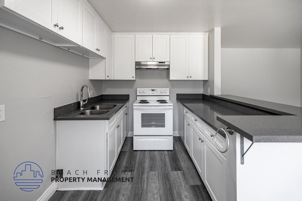 2159 Elm Ave. Rentals - Long Beach