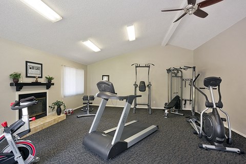 the preserve at ballantyne commons fitness room with exercise equipment