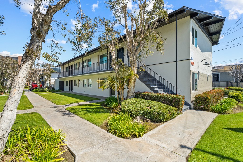 the building in which the apartment is located