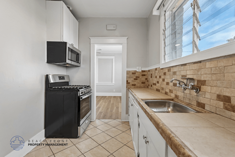 1141 Pine Ave. Studio Apartment for Rent