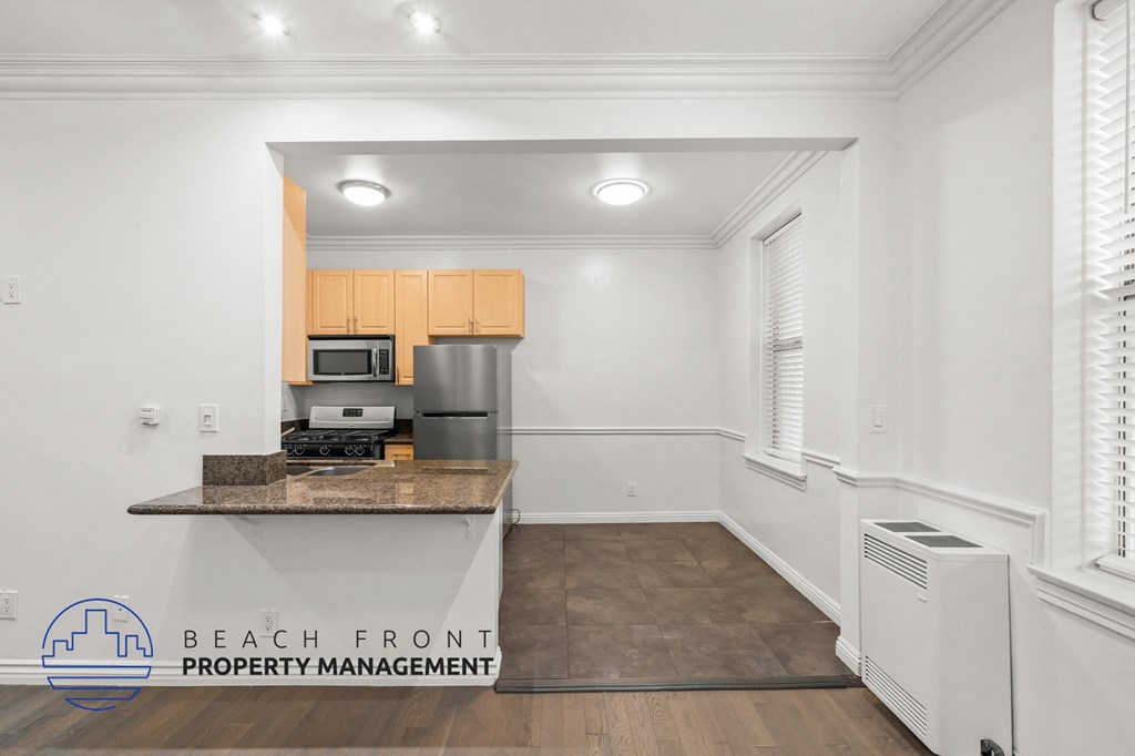 6128-6134 Wilshire Blvd., 6111-7 Warner Dr.