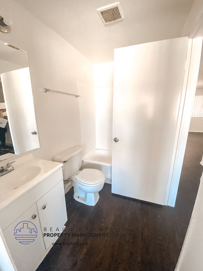 1557 Carson St. 1-2 Beds Apartment for Rent - Photo Gallery