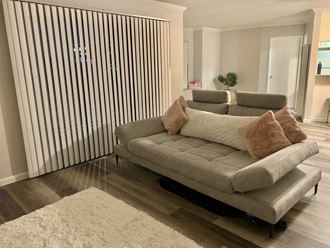 3320 Redondo Beach Blvd. Studio-1 Bed Apartment for Rent - Photo Gallery