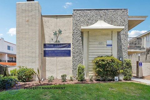 the building where the apartment is located