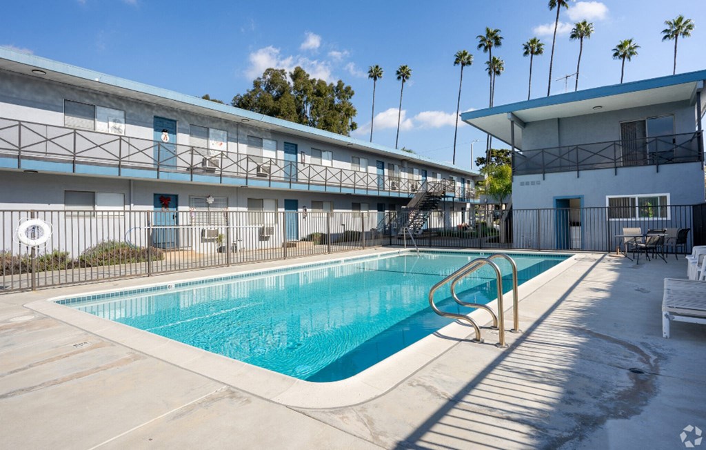 the swimming pool at our hotel in palm springs