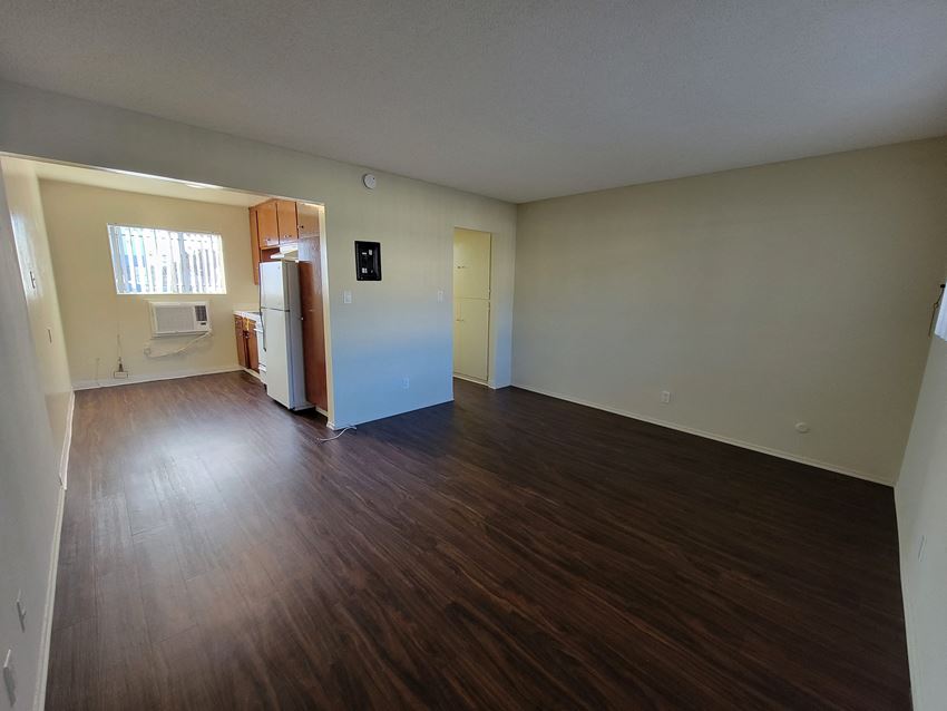 13921 Normandie Ave. Studio-2 Beds Apartment for Rent - Photo Gallery