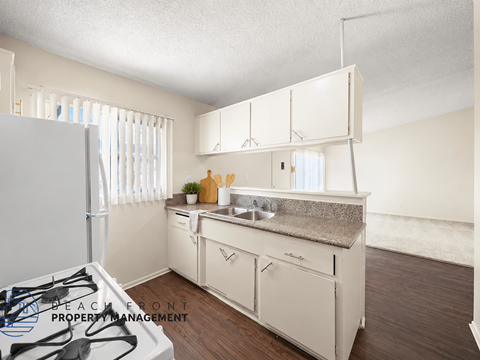 1818 El Segundo Blvd. 1-3 Beds Apartment for Rent