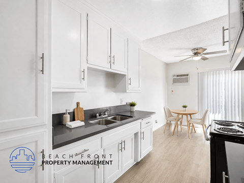 1026 Larch St. 2 Beds Apartment for Rent