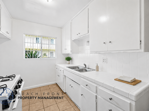 1822 W. El Segundo Blvd. 1 Apartment for Rent