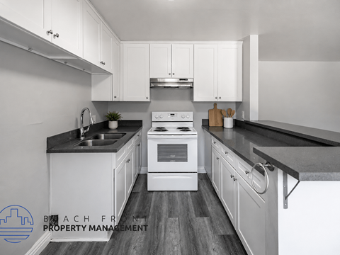 2159 Elm Ave. 1-2 Beds Apartment for Rent