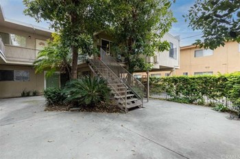 8127 Stewart & Grey Rd. Studio-3 Beds Apartment for Rent - Photo Gallery 4