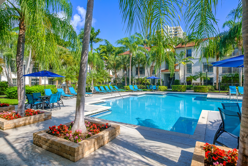 10X Port Royale Apartments, 3101 Port Royale Blvd, Fort Lauderdale, FL