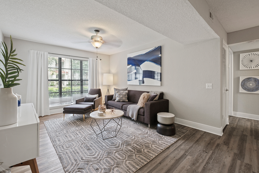10X Port Royale Apartments, 3101 Port Royale Blvd, Fort Lauderdale, FL