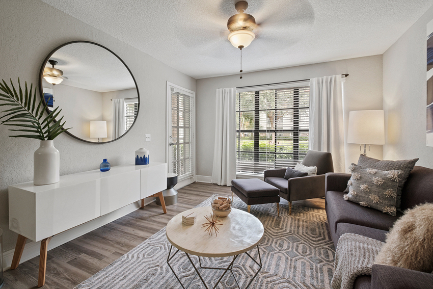 10X Port Royale Apartments, 3101 Port Royale Blvd, Fort Lauderdale, FL