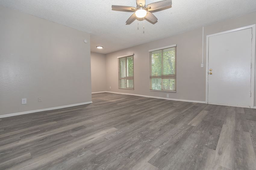 Tides On East Broadway